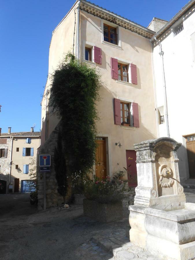 La Maison Derriere La Fontaine Buis-les-Baronnies Exterior photo